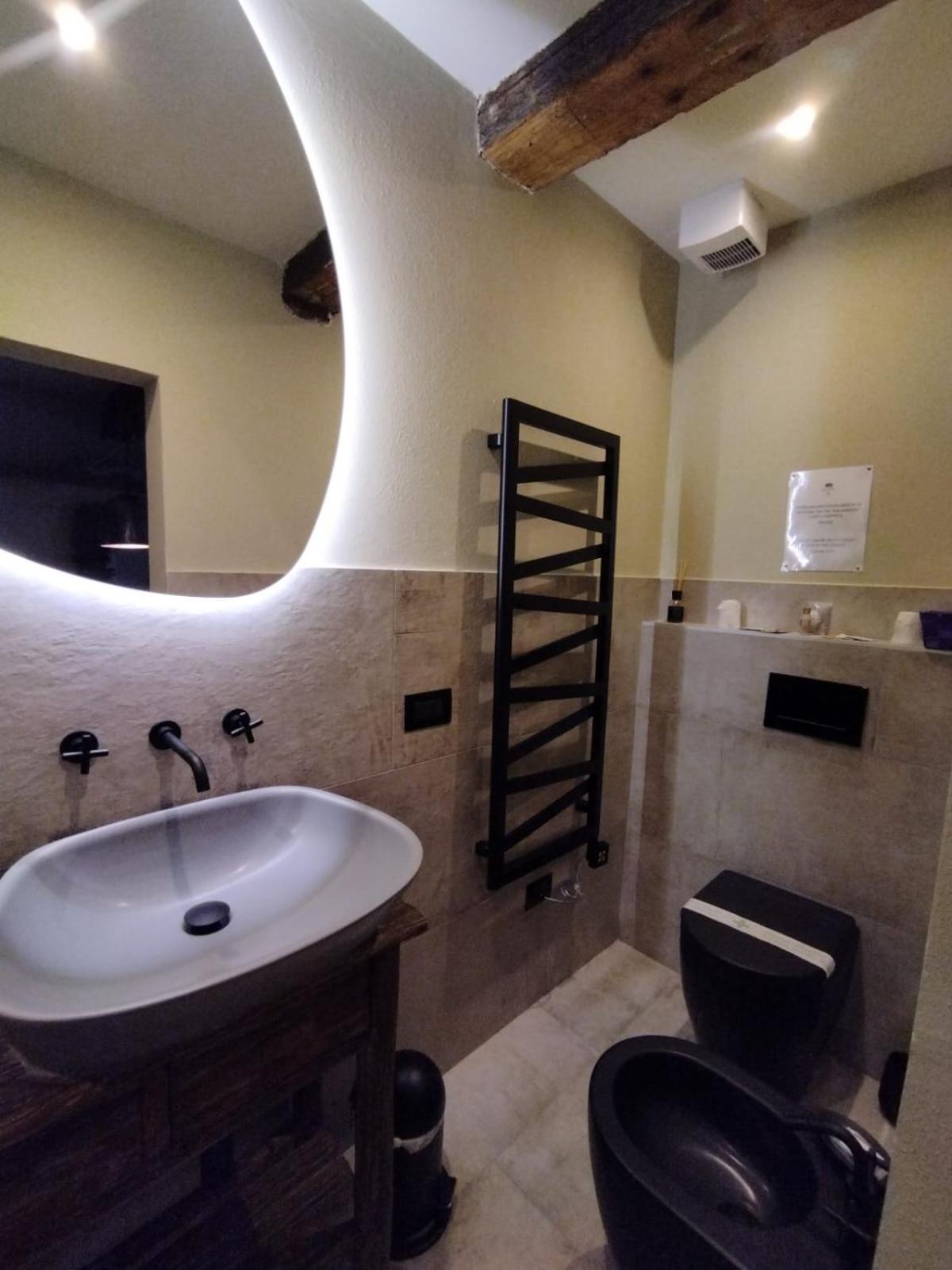 La Dimora Della Corte Apartment *